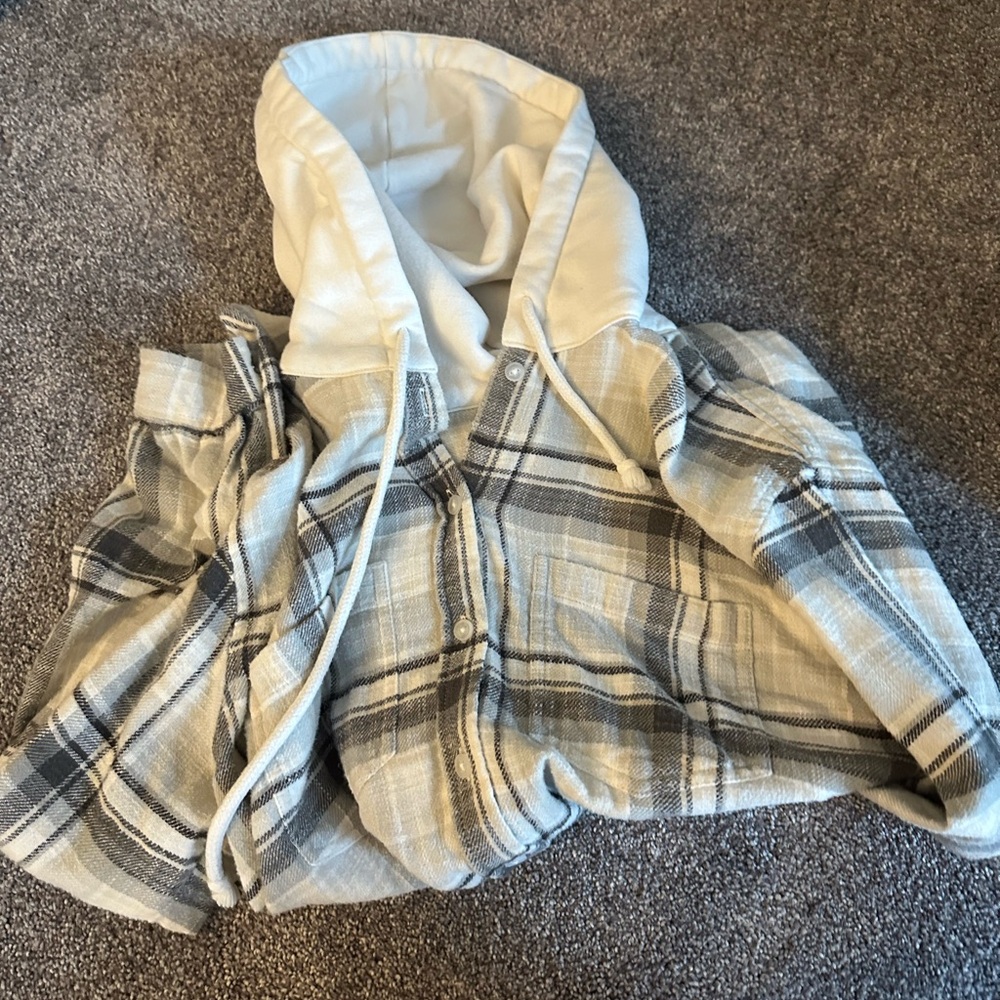American eagle flannel hoodie